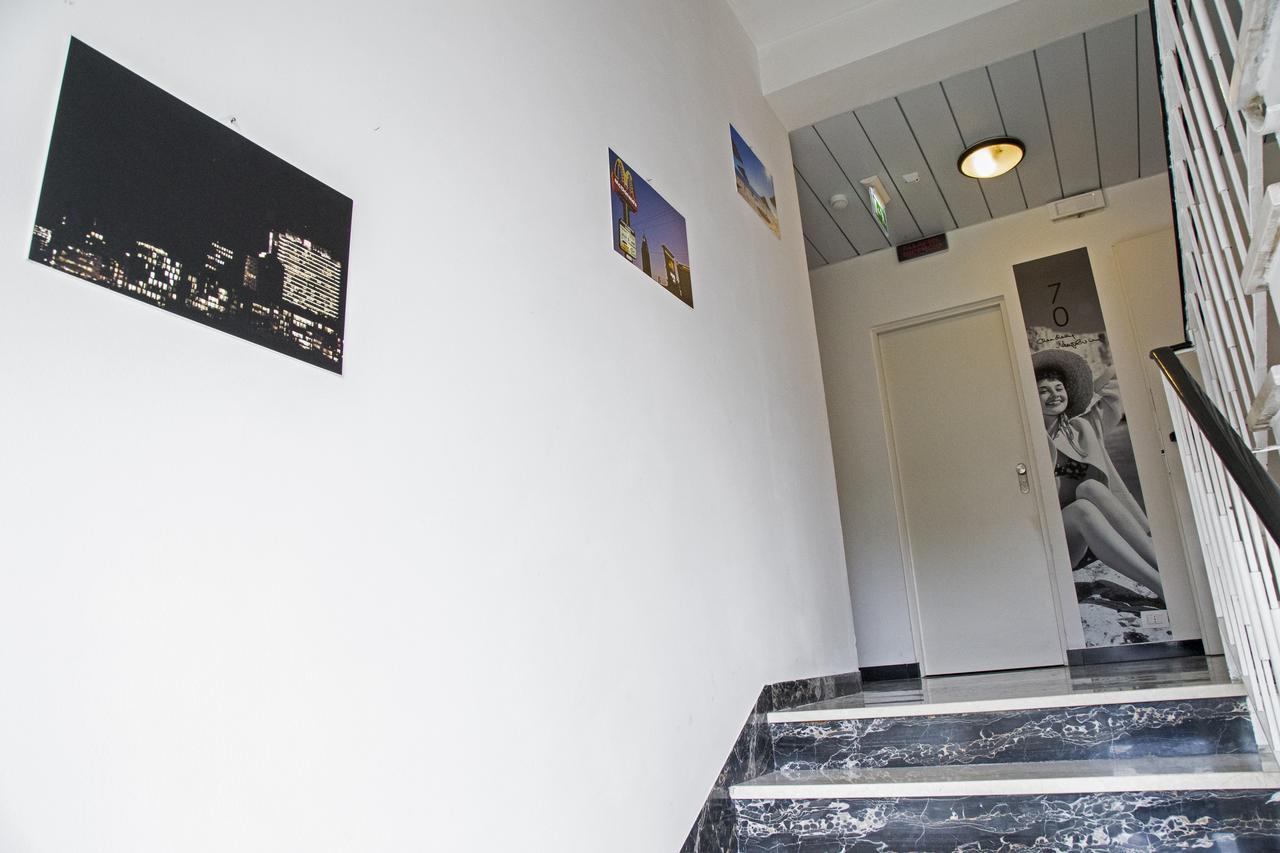 Hotel Hollywood Риччоне Экстерьер фото